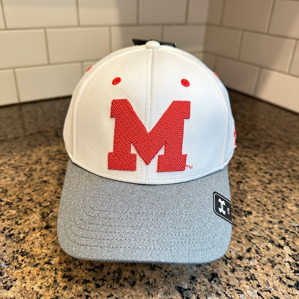 Maryland Terrapins Under Armour Fitted Hat  L/XL White Gray Performance New